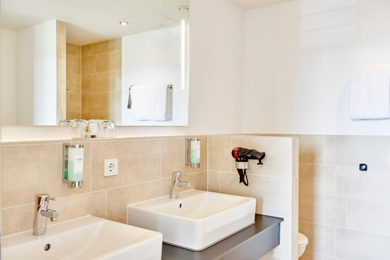 Hotel Oversum Winterberg Ski- Und Vital Resort Экстерьер фото